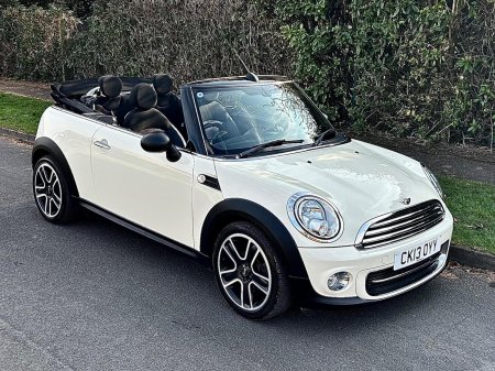 MINI CONVERTIBLE 1.6 Cooper Auto Euro 6 2dr
